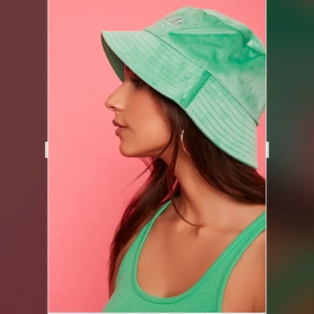 NWT Juicy Couture ribbed woven Bucket Hat Front embroidery channel-stitched brim